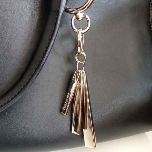 🖤⭐👜 Danier Leather | Black & Gold Tote Bag 👜⭐🖤 - Picture 11 of 12